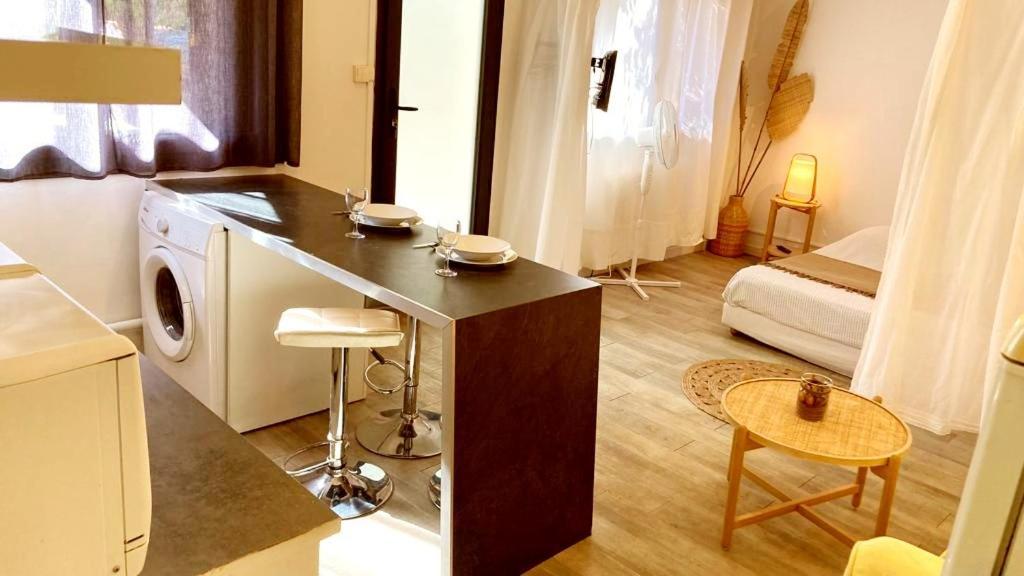 Superbe appartement Boheme dans les vignes Nîmes Extérieur photo