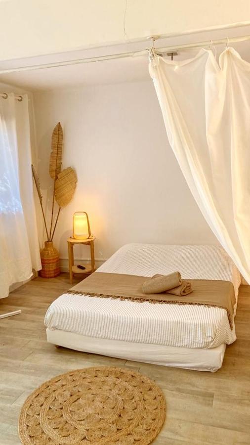 Superbe appartement Boheme dans les vignes Nîmes Extérieur photo