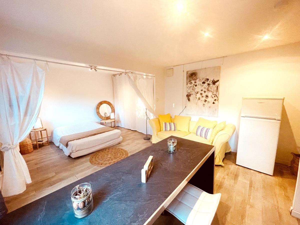 Superbe appartement Boheme dans les vignes Nîmes Extérieur photo